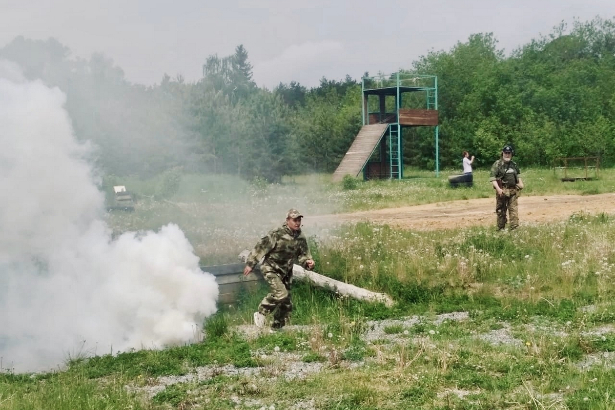 Учебно-военные сборы для допризывной молодёжи прошли в Свердловской области