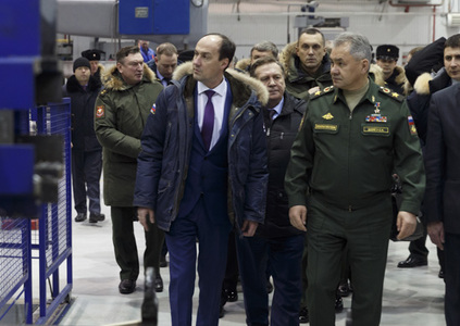 Министр обороны РФ провел рабочее совещание по исполнению ГОЗ на предприятии 