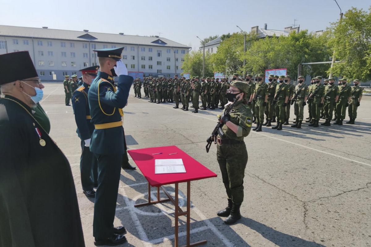 56 учебный центр. Присяга. Плац присяга. Приведение к военной присяге 2021. Военная присяга военного университета.