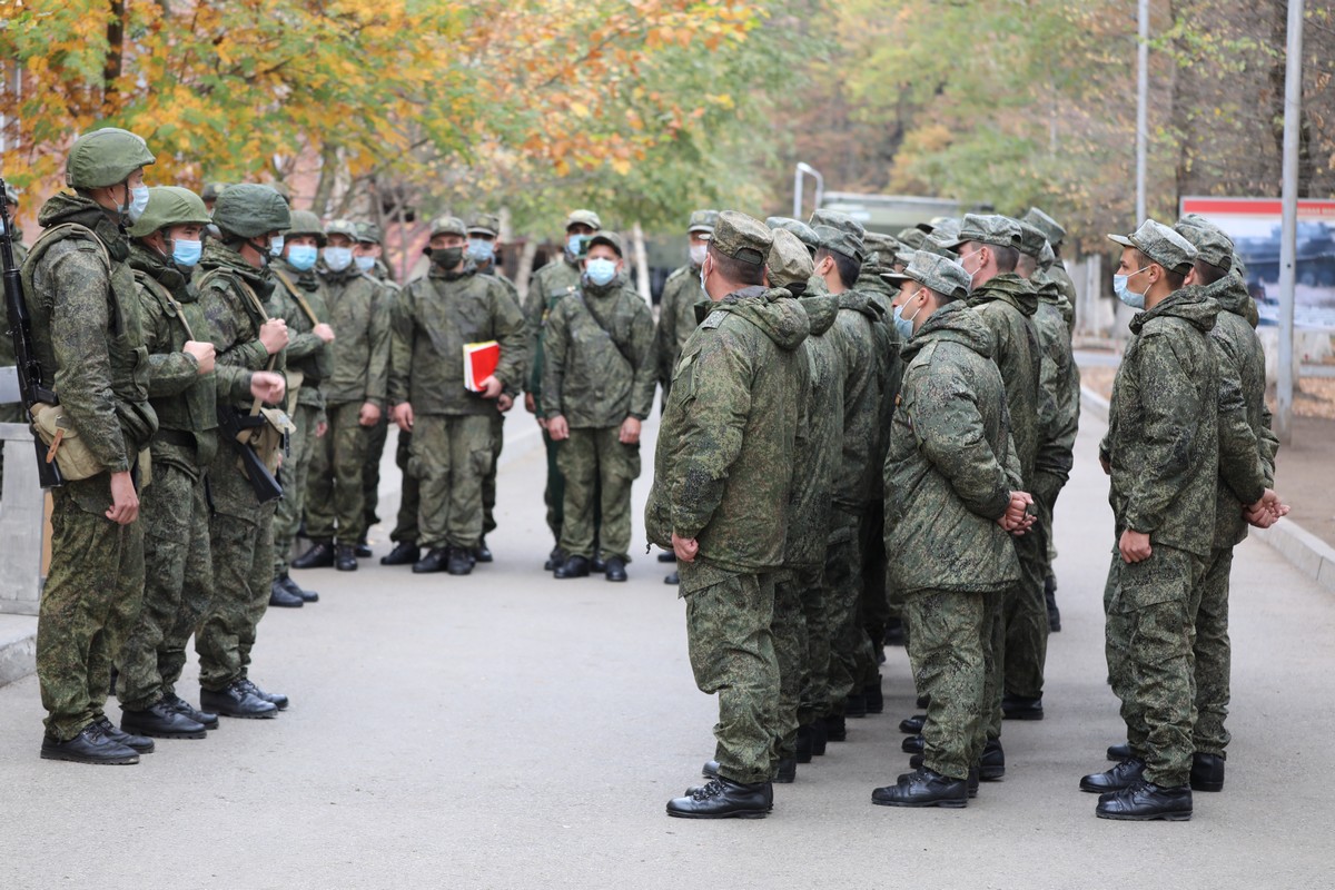 Где русские солдаты. Российская Военная база в Приднестровье. Ставрополь армия. Учения 49 армии. Резервисты Южного военного округа.