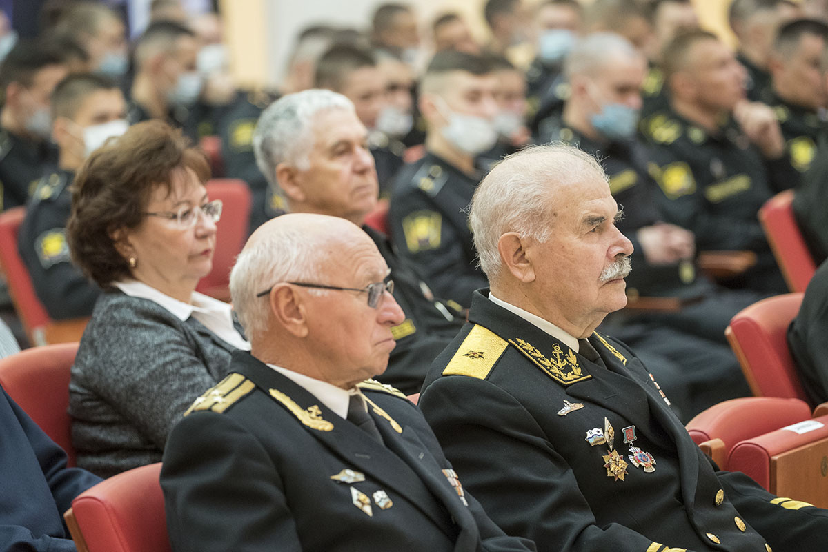 Отставка командующего вмф. Главное командование ВМФ. Главное командование ВМФ Санкт-Петербург. Главкомат ВМФ Санкт-Петербург. Главное командование ВМФ России адрес в Санкт-Петербурге.